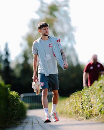 30.09.2026 KEPA, HOTEL BONIFACIO PILKA NOZNA (FOOTBALL) LIGA NARODOW UEFA 2026 - DYWIZJA B TRENING REPREZENTACJI POLSKI NZ SEBASTIAN SZYMANSKI FOTO LUKASZ GROCHALA CYFRASPORT NEWSPIX.PL --- newspix.pl Polish football national team, Nationalteam training session in Sochocin POLAND OUT!