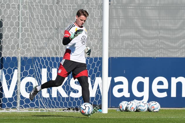 Goalie Jonas Urbig Germany Herzo Base September 30, 2026 German National Team Nations League Preparation, Home Ground, HerzoBase, World of Adidas, Herzogenaurach
