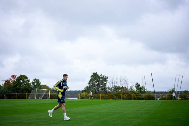 September 30, 2026: Gabriel Gudmundsson of the Swedish men’s national soccer team at a training session on September 30, 2026 in Stockholm. Photo by Jesper Zerman. BILDBYRAN code JZ JZ0762. soccer, football, Fotball, Nations League, UEFA Nations League, training, practice, Sweden, Sweden A, bbeng Copyright: JESPERxZERMAN BB260930JZ001