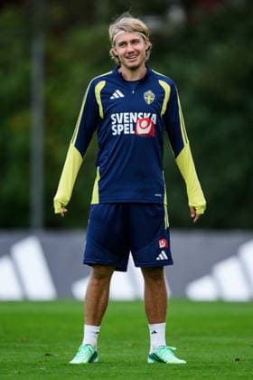 September 30, 260930: Sebastian Nanasi of the Swedish men’s national soccer team at a training session on September 30, 2026 in Stockholm. Photo by Jesper Zerman. BILDBYRAN code JZ JZ0762 soccer football fotball Nations League UEFA Nations League training practice Sweden Sweden A BBENG  Copyright: JESPERxZERMAN BB260930JZ019