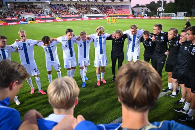 Romania v Finland, U21, U 21 Finland playrers react during the European Under-21 Championship 2027, Qualifying round game between Romania and Finland at Eugen Popescu stadium in Targoviste, Romania, 30 September 2026. ALEX NICODIM Imago Images Copyright: xAlexxNicodimx