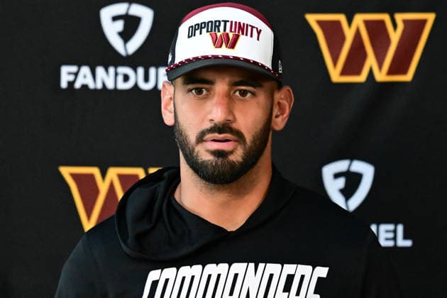 Washington Commanders, Practise Session Washington Commanders quarterback Marcus Mariota during the Washington Commanders training session and practise at the Grove Hotel, Chandler s Cross, UK on 30 September 2026. Chandler s Cross Grove Hotel Hertfordshire UK Editorial use only , Copyright: xDennisxGoodwinx PSI-24958-0067