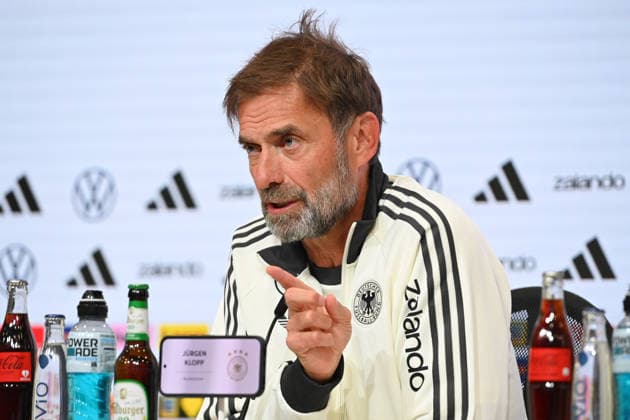 German National Team Coach Juergen KLOPP GER, Gestures, Single Frame, Cropped Single Shot, Portrait, Press Conference on September 30, 2026, UEFA Nations League group stage, Group B, Matchday 3: Germany (GER) vs. Serbia (SRB) on October 1, 2026, ALLIANZ ARENA