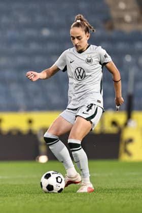 SOCCER - WEC, Sturm vs Wolfsburg GRAZ,AUSTRIA,30.SEP.26 - SOCCER - UEFA Women s Europa Cup, qualification, SK Sturm Graz vs VfL Wolfsburg. Image shows Sophia Kleinherne (Wolfsburg).  GEPAxpictures xChrisxBauer