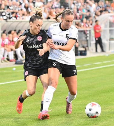 September 30, 2026, xhbx, Soccer: UEFA Women s Europa Cup Qualifiers, Eintracht Frankfurt vs. Fimleikafelag Hafnarfjördur, featuring Ereleta Memeti (Eintracht Frankfurt Women) and Deja Sandoval (Fimleikafelag Hafnarfjördur) vs. Frankfurt