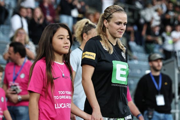 SOCCER - WEC, Sturm vs Wolfsburg GRAZ,AUSTRIA,30.SEP.26 - SOCCER - UEFA Women s Europa Cup, qualification, SK Sturm Graz vs VfL Wolfsburg. Image shows Lena Breznik (Sturm).  GEPAxpictures xChrisxBauer