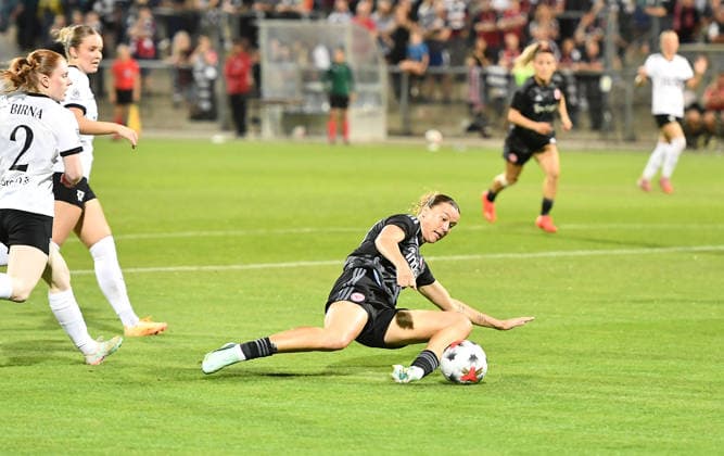 September 30, 2026, xhbx, Soccer UEFA Women s Europa Cup Qualifiers, Eintracht Frankfurt vs. Fimleikafelag Hafnarfjördur – Goal scored: Larissa Mühlhaus scores the 1-1 goal for Eintracht Frankfurt Women s Team, Frankfurt