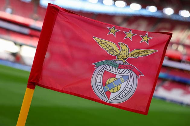Lisbon, Portugal, September 30. Illustrative image: SL Benfica s corner flag during the 2026–27 UEFA Women s Champions League group stage, Matchday 2, between SL Benfica and FC Bayern Munich on September 30, 2024, in Lisbon, Portugal Copyright: HMBxMedia JoaquimxFerreira