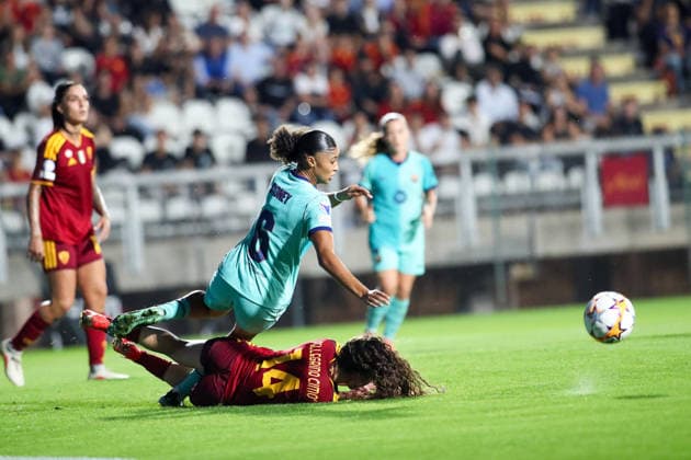 SOCCER - Women s Champions League - AS Roma vs. FC Barcelona, Barca Photo by IPA ABACAPRESS.COM89150024 - Roma vs. Barcelona during the AS Roma vs. FC Barcelona UEFA Champions League Women s soccer match in Rome, Italy, on September 30, 2026 Rome Italy Copyright: xIPAxSport ABACAx