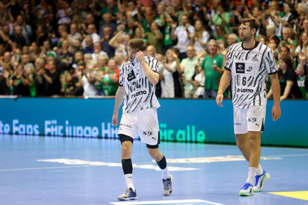 September 30, 2026, xgox, Opel HBL Handball, SC Magdeburg vs. THW Kiel, emspor, from left: Lukas Zerbe (Kiel), 24; Harald Reinkind (Kiel), 6—disappointed, looking disappointed, dejected, disappointed (Magdeburg)