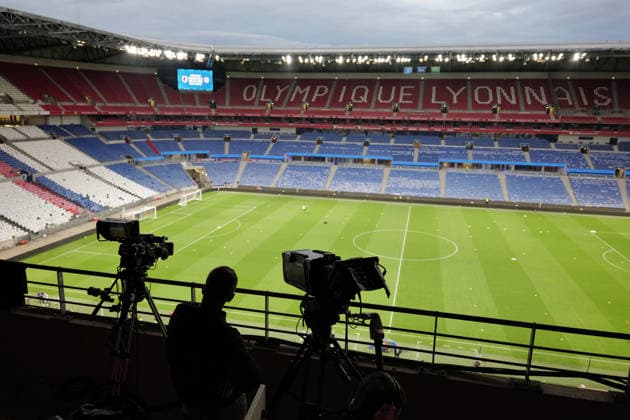 Football : OL Lyonnes women v Chelsea women - Women s champions league - 30 09 2026 Illustration camera TV during the UEFA Champions league womens match between OL Lyonnes women and Chelsea women at Groupama Stadium Decines Charpieu Lyon on September 30, 2026 , France LYONFrance  Copyright: xMouradxALLILIx