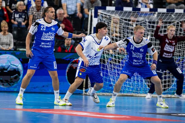 FLENSBURG, GERMANY - SEPTEMBER 30: Kent Robin Tonnesen (SG Flensburg-Handewitt, 23), Josep Ernest Armengol Garin (Fraikin BM. Granollers, 18), Emil Siersbaek Bergholt (SG Flensburg-Handewitt, 14) during the EHF European League match between SG Flensburg-Handewitt vs Fraikin BM. Granollers at GGW Arena on matchday 1 of the Group Matches Group E on September 30, 2026 in Flensburg, Germany. Schleswig-Holstein Germany Copyright: xMarioxM.xKobergx