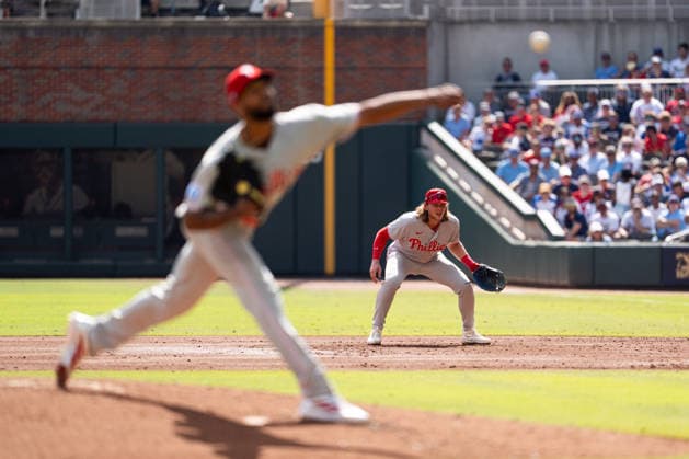 Alec Bohm 28 of the Philadelphia Phillies covering first base in the second inning against the Atlanta Braves in game two of the MLB, Baseball Herren, USA National League Wild Card round at Truist Park on Wednesday, September 30, 2026 in Atlanta, Georgia.  ATL20260930104 STEVENxBURROUGHS