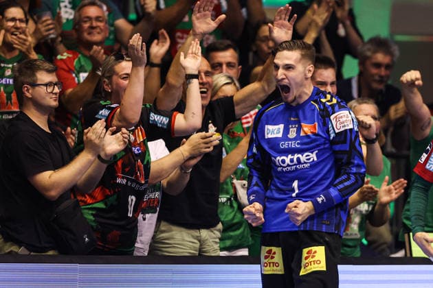 Goalkeeper Dominik Kuzmanovic, SC Magdeburg, Handball Bundesliga Season 2026–2027: SC Magdeburg vs. THW Kiel at the GETEC Arena in Magdeburg; Action, Handball, Germany, September 30, 2026