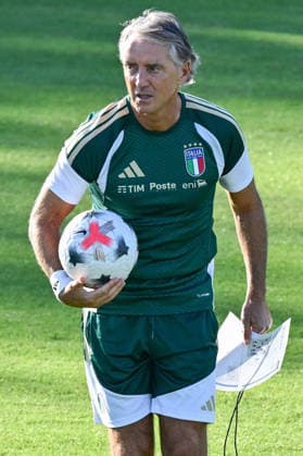SOCCER - UEFA Nations League - TEAM ITALY - TRAINING Photo by IPA ABACAPRESS.COM89152565 - Italy s head coach Roberto Mancini during TEAM ITALY - TRAINING, a UEFA Nations League soccer match in Florence, Italy, on September 30, 2026 Florence Italy Copyright: xIPAxSport ABACAx