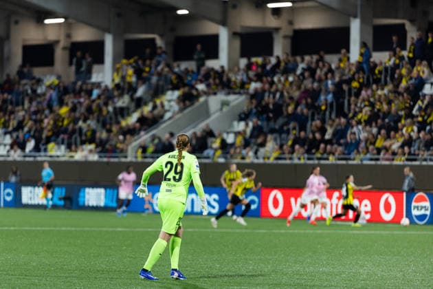 September 30, 2026: Goalkeeper Hanna Karlsson of Häcken during the Women s Champions League soccer match between Häcken and Juventus on September 30, 2026 in Gothenburg. Photo by Michael Erichsen, BILDBYRAN COP 89 MI1032 soccer football UEFA Women’s Champions League Häcken Juventus women’s team BBENG  Copyright: MICHAELxERICHSEN BB260930MI107