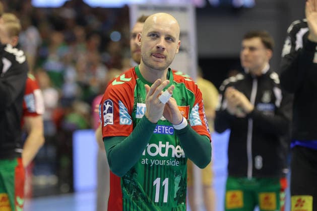 September 30, 2026, xgox, Opel HBL Handball, SC Magdeburg vs. THW Kiel, emspor, from left: Daniel Pettersson (Magdeburg), 11: Celebrating the victory, Celebrations after the game (Magdeburg)