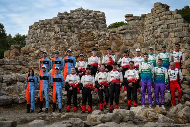FIA WRC, Motorsport Rallye, WM Rally Italia Sardegna 2026 A family poses for a photo in Nuraghe Palmavera during the FIA World Rally Championship WRC Rally Italia Sardegna in Sardinia, Italy, on September 30, 2026. Alghero Italy  Copyright: xLucaxBarsalix originalFilename:barsali-wrcrally250930_npqqS