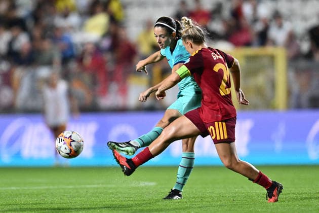 SOCCER - Women s Champions League - AS Roma vs. FC Barcelona, Barca Photo by IPA ABACAPRESS.COM89156785 - Aitana Bonmati of F.C. Barcelona and Giada Greggi of A.S. Roma Femminile are in action during Matchday 2 of the 2026 27 UEFA Women s Champions League group stage, a soccer match between A.S. Roma and F.C. Barcelona at Tre Fontane Stadium on September 30, 2026, in Rome, Italy. Rome Italy  Copyright: xIPAxSport ABACAx
