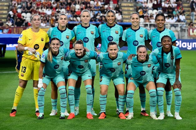 Barcelona players pose for a team picture during the Women s Champions league football match between AS Roma and FC Barcelona, Barca at Tre Fontane stadium in Rome (Italy), September 30, 2026. AndreaxStaccioli