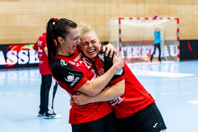 September 30, 2026, GER, Handball, Women, 2026–2027 Season, DHB Cup, Round 2 (Round of 16), Thüringer HC vs. HSG Blomberg Lippe; Jana Leonie Scheib (Thüringer HC, 20), Lotta Heider (Thüringer HC, 7); 99947 Bad Langensalza, Salza Halle, Sporthalle Mehrz, Thuringia, Germany
