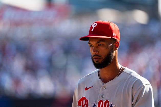 Cristopher Sánchez 61 of the Philadelphia Phillies getting subbed out and walking off the pitch in the seventh inning against the Atlanta Braves in game two of the MLB, Baseball Herren, USA National League Wild Card round at Truist Park on Wednesday, September 30, 2026 in Atlanta, Georgia.  ATL20260930117 STEVENxBURROUGHS
