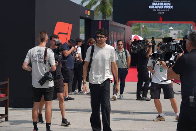 October 1, 2026, Sepang International Circuit, Kuala Lumpur, 2026 Formula 1 Gulf Air Bahrain Grand Prix, Esteban Ocon (FRA), TGR Haas F1 Team. Photo by Hasan Bratic, DeFodi Images