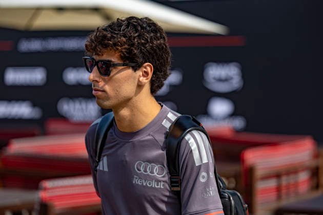 RECORD DATE NOT STATED 1st October 2026; Sepang IC, Kuala Lumpur, Malaysia; Formula 1, Bahrain Grand Prix, Arrival Day; Gabriel Bortoleto (5) of Brazil and Audi Revolut F1 Team arriving at the Bahrain Grand Prix StephenxBlackberry