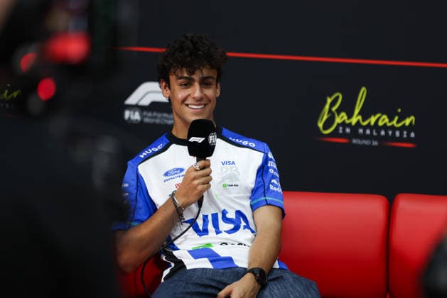 F1 - BAHRAIN GRAND PRIX IN MALAYSIA 2026 press conference, PK, Pressekonferenz LINDBLAD Arvid (gbr), Visa Cash App RB F1 Team VCARB03, portrait during the 2026 Formula 1 Bahrain Grand Prix in Malaysia, 16th round of the 2026 Formula One World Championship, WM, Weltmeisterschaft from October 2 to 4, 2026 on the Sepang International Circuit, in Sepang, Malaysia - SepangMalaysia Copyright: xANTONINxVINCENTx
