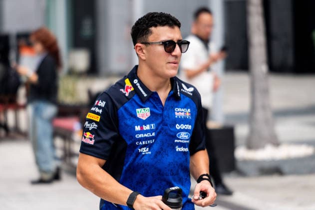 F1 - BAHRAIN GRAND PRIX IN MALAYSIA 2026 HADJAR Isack (fra), Red Bull Racing Ford RB22, portrait during the 2026 Formula 1 Bahrain Grand Prix in Malaysia, 16th round of the 2026 Formula One World Championship, WM, Weltmeisterschaft from October 2 to 4, 2026 on the Sepang International Circuit, in Sepang, Malaysia - SepangMalaysia  Copyright: xALBERTOxVIMERCATIx