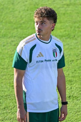 SOCCER - UEFA Nations League - TEAM ITALY - TRAINING Photo by IPA ABACAPRESS.COM89168992 - Italian player Sebastiano Esposito during TEAM ITALY - TRAINING, a UEFA Nations League soccer match in Florence, Italy, on September 30, 2026 Florence Italy Copyright: xIPAxSport ABACAx