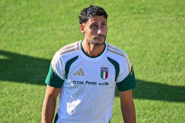 SOCCER - UEFA Nations League - TEAM ITALY - TRAINING Photo by IPA ABACAPRESS.COM89168989 - Italian player Rolando Mandragora during TEAM ITALY - TRAINING, a UEFA Nations League soccer match in Florence, Italy, on September 30, 2026 Florence Italy Copyright: xIPAxSport ABACAx