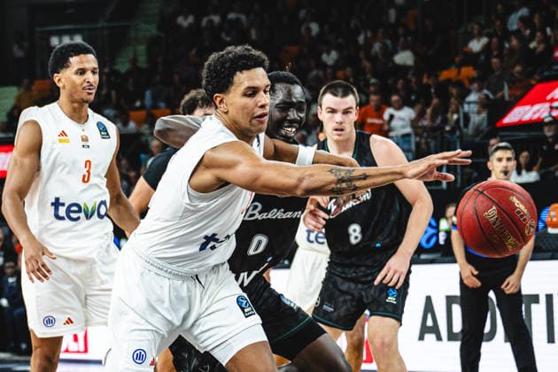 Michael Rataj of ratiopharm ulm and Wena David Okwera of Balkan Botevgrad battle for the ball during the BKT EuroCup 2026–2027 game between ratiopharm ulm and Balkan Botevgrad at ratiopharm Arena on September 30, 2026 in Neu Ulm, Germany. Photo by Harry Langer, DeFodi Images