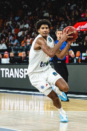 Meissa Faye of ratiopharm ulm controls the ball during the BKT EuroCup 2026–2027 game between ratiopharm ulm and Balkan Botevgrad at ratiopharm Arena on September 30, 2026, in Neu Ulm, Germany. Photo by Harry Langer, DeFodi Images