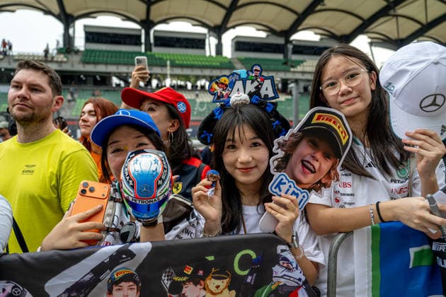 SEPANG, MALAYSIA: F1 Fans, F1 fans, at the 2026 Formula 1 Bahrain Grand Prix at the Sepang International Circuit in Sepang, Malaysia.