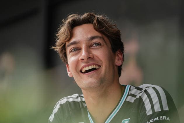 F1 2026: (Paddock) Bahrain Grand Prix in Malaysia, Kuala Lumpur 01 Oct 2026 George Russell (GBR) (Mercedes-AMG Petronas F1 Team) in the paddock of the Formula 1 Bahrain Grand Prix In Malaysia 2026 at the Sepang International Circuit. Kuala Lumpur Malaysia Copyright: xLucaxMartinix xSOPAxImagesx Luca-Martini-1455304
