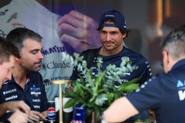 F1 - BAHRAIN GRAND PRIX IN MALAYSIA 2026 SAINZ Carlos (spa), Williams F1 Team FW48, portrait during the 2026 Formula 1 Bahrain Grand Prix in Malaysia, 16th round of the 2026 Formula One World Championship, WM, Weltmeisterschaft from October 2 to 4, 2026 on the Sepang International Circuit, in Sepang, Malaysia - SepangMalaysia  Copyright: xANTONINxVINCENTx