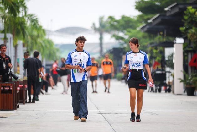 F1 - BAHRAIN GRAND PRIX IN MALAYSIA 2026 LINDBLAD Arvid (gbr), Visa Cash App RB F1 Team VCARB03, portrait during the 2026 Formula 1 Bahrain Grand Prix in Malaysia, 16th round of the 2026 Formula One World Championship, WM, Weltmeisterschaft from October 2 to 4, 2026 on the Sepang International Circuit, in Sepang, Malaysia - SepangMalaysia  Copyright: xANTONINxVINCENTx