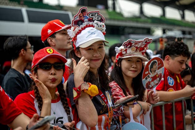 SEPANG, MALAYSIA: F1 Fans, F1 fans, at the 2026 Formula 1 Bahrain Grand Prix at the Sepang International Circuit in Sepang, Malaysia.