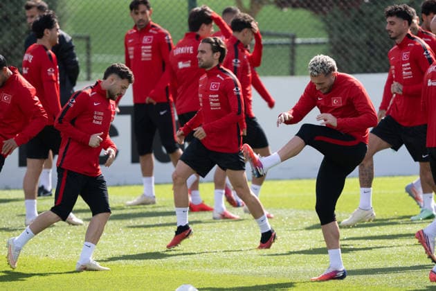 Turkiye complete preparations for UEFA Nations League match against Belgium ISTANBUL, TURKIYE - OCTOBER 1: Turkish national football players take part in the last training session for their third UEFA Nations League Group A match against Belgium, in Istanbul, Turkiye on October 1, 2026. Celal Gunes Anadolu Istanbul Turkey. Editorial use only. Please get in touch for any other usage.  Copyright: x2026xAnadoluxCelalxGunesx