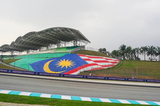 FORMULA 1 BAHRAIN GRAND PRIX IN MALAYSIA 2026 General view of the Malaysia Flag on the side of the circuit during the Formula 1 Gulf Air Bahrain Grand Prix in Malaysia 2026, Round 16 of the 2026 Formula 1 World Championship, WM, Weltmeisterschaft from 2nd - 4th October 2026 at Sepang International Circuit, Sepang, Malaysia. Credit: Robbie Hoad Every Second Media Editorial use only. All images are copyright Every Second Media Limited. No images may be reproduced without prior permission. Copyright: xIMAGO EveryxSecondxMediax ESM-2195-0006 RobbiexHoadx xEveryxSecondxMediax