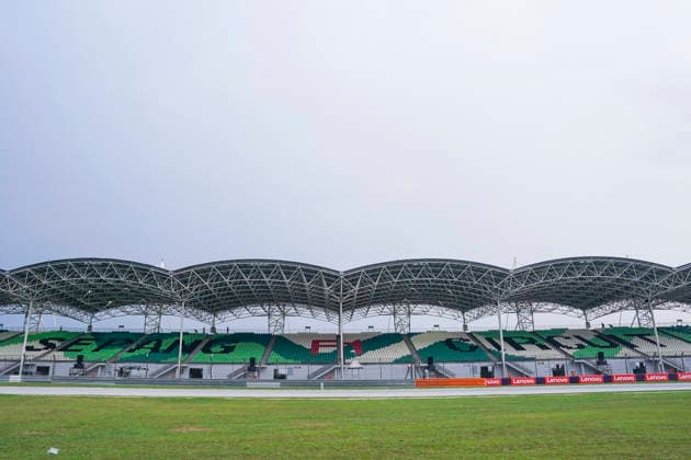 FORMULA 1 BAHRAIN GRAND PRIX IN MALAYSIA 2026 General view of the grandstand between Turns 6 and 7 during the Formula 1 Gulf Air Bahrain Grand Prix in Malaysia 2026, Round 16 of the 2026 Formula 1 World Championship, WM, Weltmeisterschaft from 2nd - 4th October 2026 at Sepang International Circuit, Sepang, Malaysia. Credit: Robbie Hoad Every Second Media Editorial use only. All images are copyright Every Second Media Limited. No images may be reproduced without prior permission. Copyright: xIMAGO EveryxSecondxMediax ESM-2195-0014 RobbiexHoadx xEveryxSecondxMediax