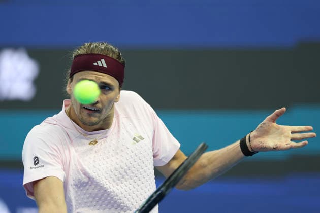 (261001) -- BEIJING, Oct. 1, 2026 -- Alexander Zverev hits a return during the men s singles first round match between Alexander Zverev of Germany and Cameron Norrie of Britain at 2026 China Open tennis tournament in Beijing, China, Oct. 1, 2026. ) (SP)CHINA-BEIJING-TENNIS-CHINA OPEN-MEN S SINGLES(CN) BaixXuefei 