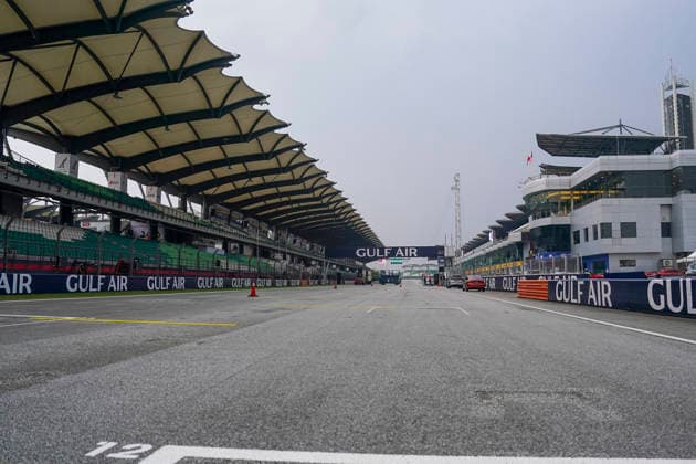 FORMULA 1 BAHRAIN GRAND PRIX IN MALAYSIA 2026 General view of the Grid and the Main Straight during the Formula 1 Gulf Air Bahrain Grand Prix in Malaysia 2026, Round 16 of the 2026 Formula 1 World Championship, WM, Weltmeisterschaft from 2nd - 4th October 2026 at Sepang International Circuit, Sepang, Malaysia. Credit: Robbie Hoad Every Second Media Editorial use only. All images are copyright Every Second Media Limited. No images may be reproduced without prior permission. Copyright: xIMAGO EveryxSecondxMediax ESM-2195-0018 RobbiexHoadx xEveryxSecondxMediax
