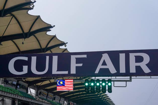 FORMULA 1 BAHRAIN GRAND PRIX IN MALAYSIA 2026 General view of the Grid and the Main Straight during the Formula 1 Gulf Air Bahrain Grand Prix in Malaysia 2026, Round 16 of the 2026 Formula 1 World Championship, WM, Weltmeisterschaft from 2nd - 4th October 2026 at Sepang International Circuit, Sepang, Malaysia. Credit: Robbie Hoad Every Second Media Editorial use only. All images are copyright Every Second Media Limited. No images may be reproduced without prior permission. Copyright: xIMAGO EveryxSecondxMediax ESM-2195-0020 RobbiexHoadx xEveryxSecondxMediax