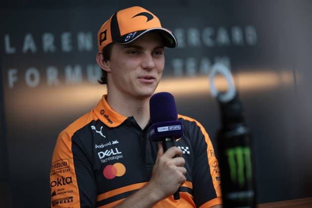 F1 - BAHRAIN GRAND PRIX IN MALAYSIA 2026 PIASTRI Oscar (aus), McLaren F1 Team MCL40, portrait during the 2026 Formula 1 Bahrain Grand Prix in Malaysia, 16th round of the 2026 Formula One World Championship, WM, Weltmeisterschaft from October 2 to 4, 2026 on the Sepang International Circuit, in Sepang, Malaysia - SepangMalaysia Copyright: xEricxAlonsox