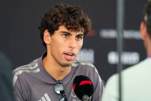 FORMULA 1 BAHRAIN GRAND PRIX IN MALAYSIA 2026 Gabriel Bortoleto (BRA) 5 Audi F1 Team giving an interview during the Formula 1 Gulf Air Bahrain Grand Prix in Malaysia 2026, Round 16 of the 2026 Formula 1 World Championship, WM, Weltmeisterschaft from 2nd - 4th October 2026 at Sepang International Circuit, Sepang, Malaysia. Credit: Robbie Hoad Every Second Media Editorial use only. All images are copyright Every Second Media Limited. No images may be reproduced without prior permission. Copyright: xIMAGO EveryxSecondxMediax ESM-2195-0081 RobbiexHoadx xEveryxSecondxMediax