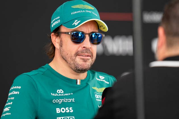 FORMULA 1 BAHRAIN GRAND PRIX IN MALAYSIA 2026 Fernando Alonso (SPA) 14 Aston Martin giving an interview during the Formula 1 Gulf Air Bahrain Grand Prix in Malaysia 2026, Round 16 of the 2026 Formula 1 World Championship, WM, Weltmeisterschaft from 2nd - 4th October 2026 at Sepang International Circuit, Sepang, Malaysia. Credit: Robbie Hoad Every Second Media Editorial use only. All images are copyright Every Second Media Limited. No images may be reproduced without prior permission. Copyright: xIMAGO EveryxSecondxMediax ESM-2195-0117 RobbiexHoadx xEveryxSecondxMediax