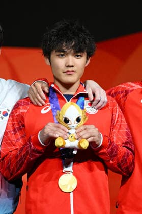 Sorato Anraku (JPN), SEPTEMBER 30, 2026 - Sports Climbing : Men s Boulder Award ceremony at Nagoya International Exhibition Hall (Portmesse Nagoya) during the Asian Games Aichi-Nagoya 2026 in Aichi, Japan. Noxthirdxpartyxsales  aflo_352176091 KenjiroxMatsuox