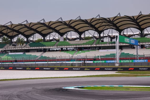 KUALA LUMPUR, MALAYSIA - OCTOBER 01: View of track and a stand during previews ahead of the FIA Formula 1 Grand Prix of Bahrain in Malaysia at the Sepang Circuit on October 01, 2026 in Kuala Lumpur, Malaysia. (Photo by Qian Jun SPP-Paddocker) Copyright: xQianxJun SPP-Paddockerx Sportspressphoto_SPR243313